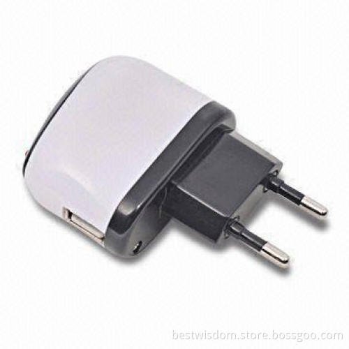 USB Mobile Phone Charger with 500mA to 2A Charging Rate and Compatible with MP3 Player